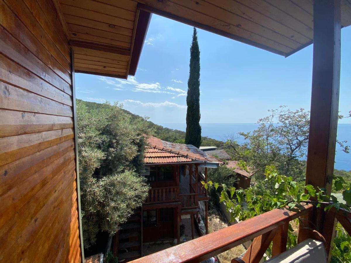 Casa Roja Cedit Exterior foto